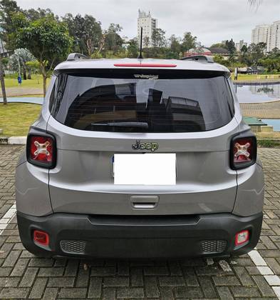 JEEP RENEGADE 1.8 16V FLEX 4P AUTOMÁTICO JEEP RENEGADE 1.8 16V FLEX 4P AUTOMÁTICO